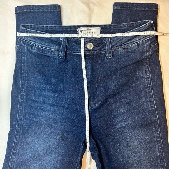 Free people high rise skinny jeans size 26 - Picture 4 of 9
